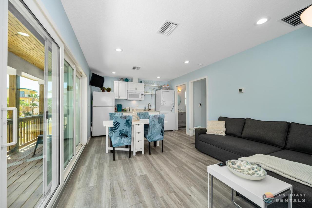 ניו סמירנה ביץ' Dog Friendly Loft Steps From Beach With Gas Barbecue Grill And Upstairs Deck! מראה חיצוני תמונה