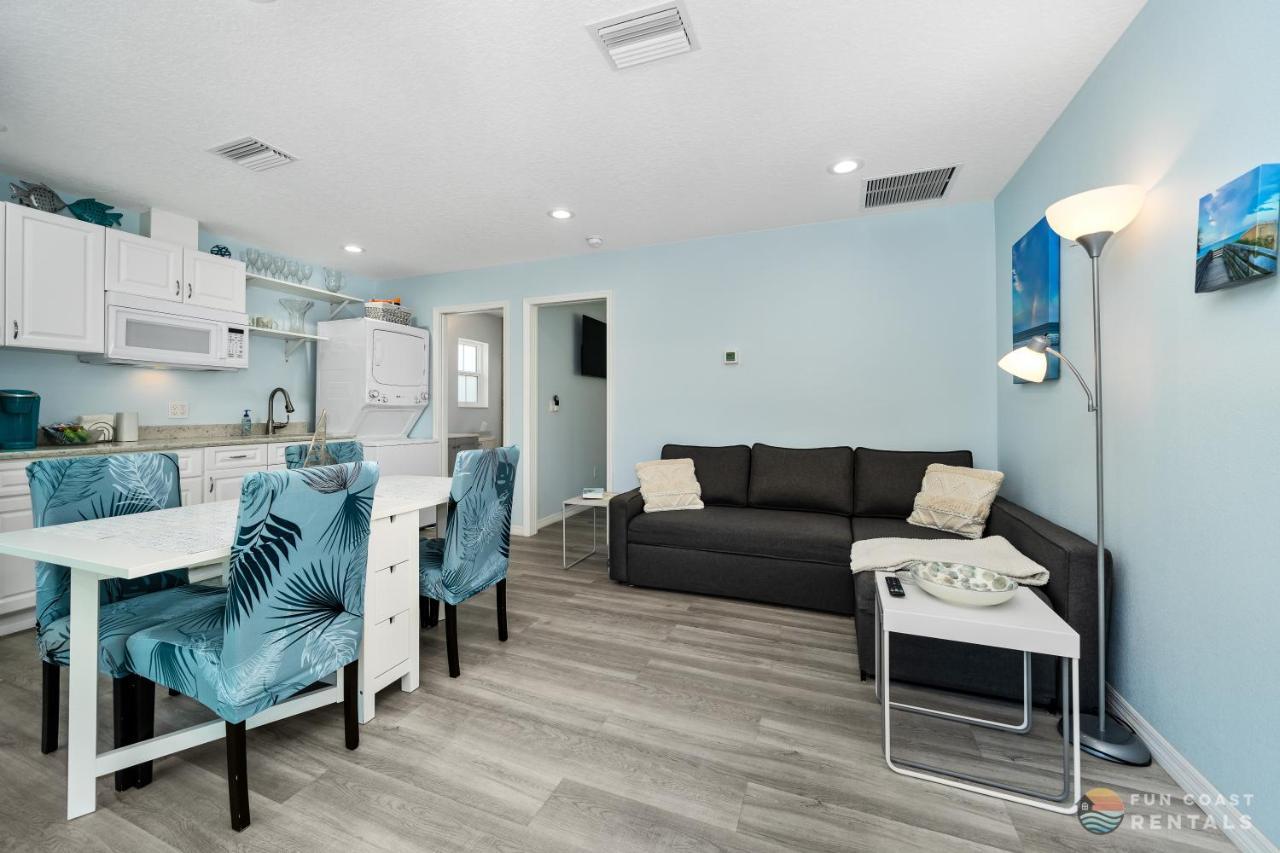 ניו סמירנה ביץ' Dog Friendly Loft Steps From Beach With Gas Barbecue Grill And Upstairs Deck! מראה חיצוני תמונה